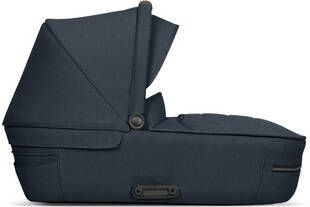 Mutsy Mutsje reiswieg Icoon Vrije Tijd River